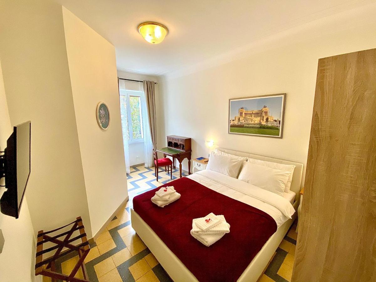 Apartment Domus Delphi *