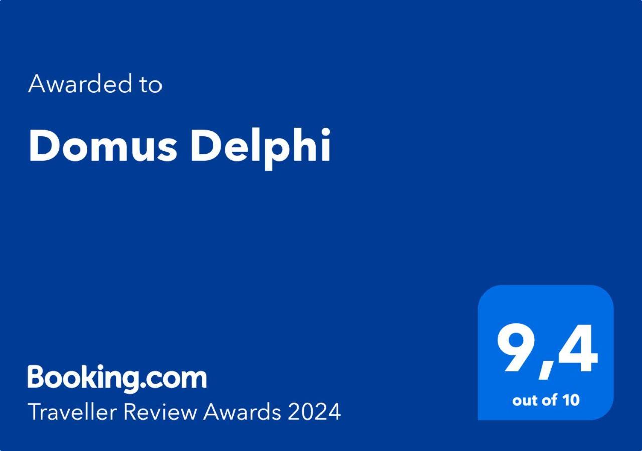Domus Delphi Apartment *